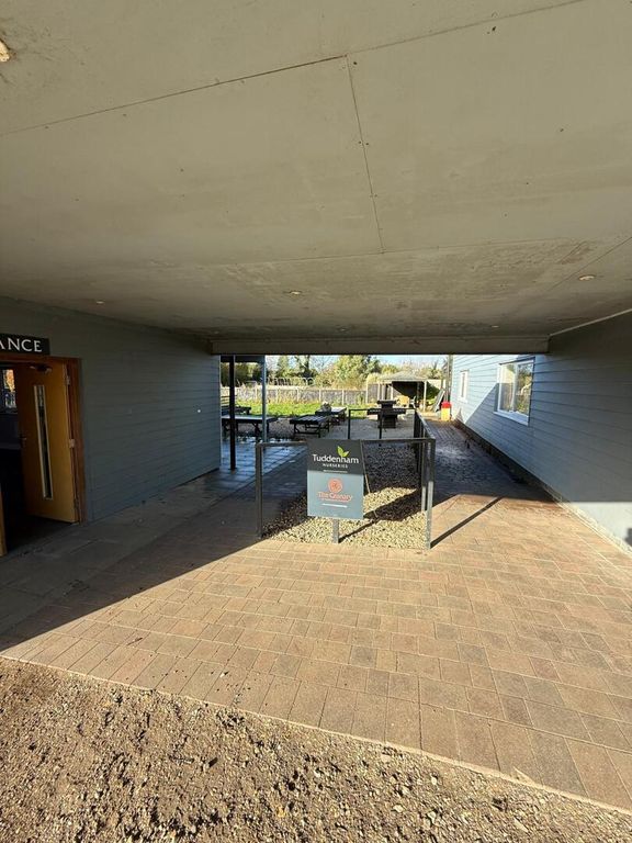 Property photo 3 of 13 Exterior