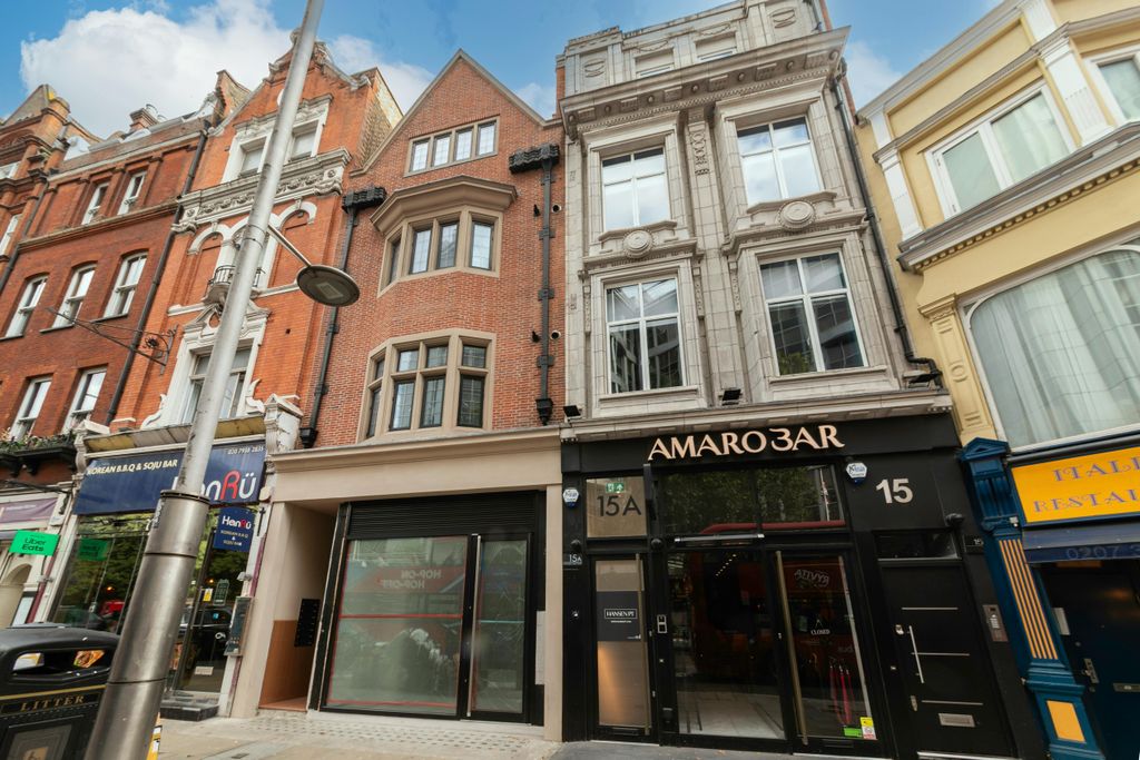 Property photo 1 of 6 13 Kensington High Street -5.Jpg