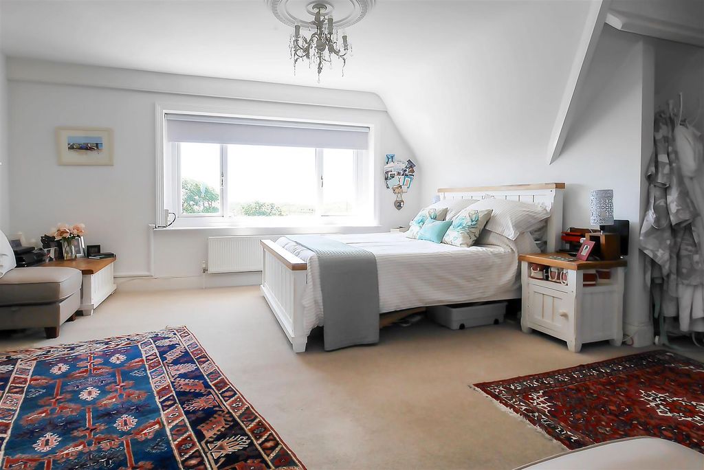 Additional image 10 of 5 bed terraced house for saleSouth Terrace, Littlehampton BN17