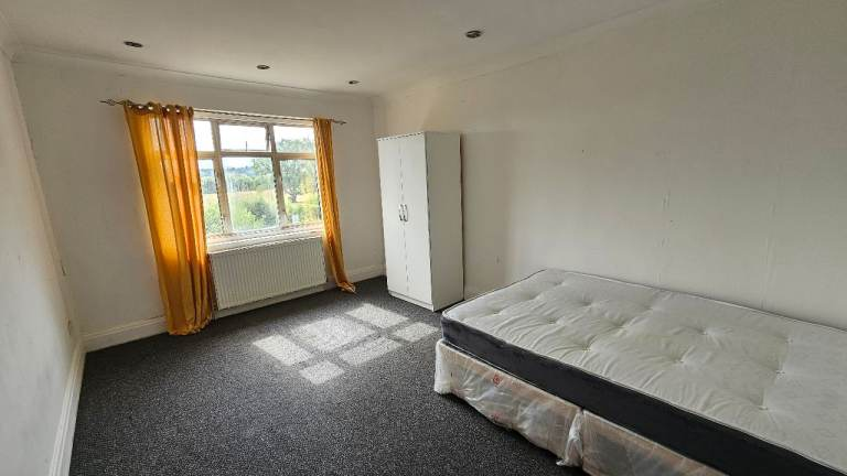 Property photo 2 of 4