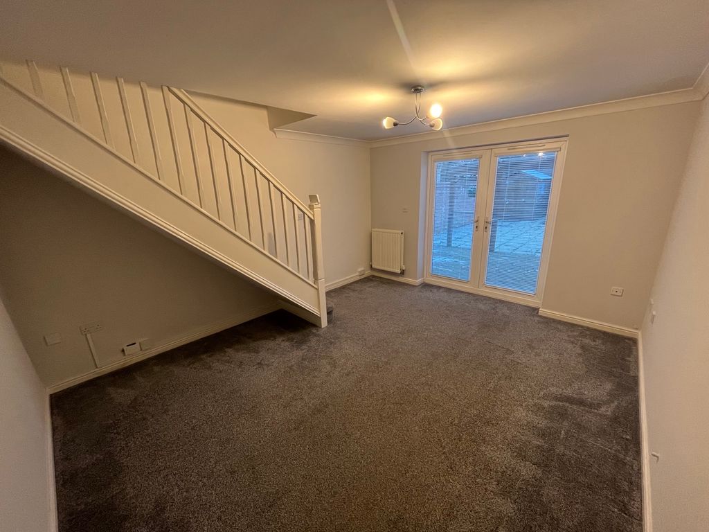 Property photo 2 of 8 Living Room
