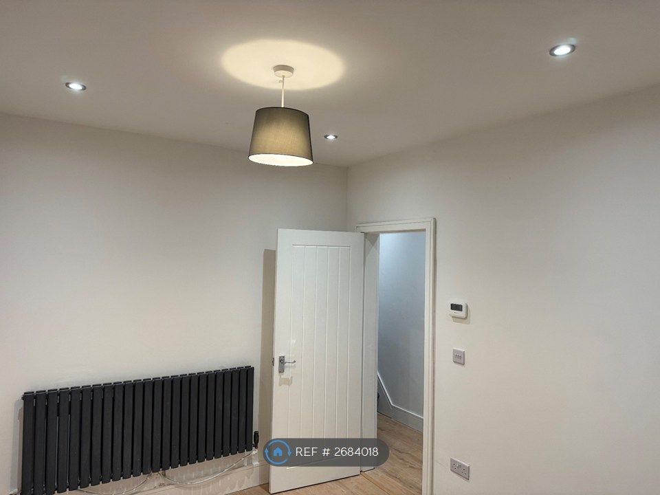 Property photo 2 of 17 Living Room