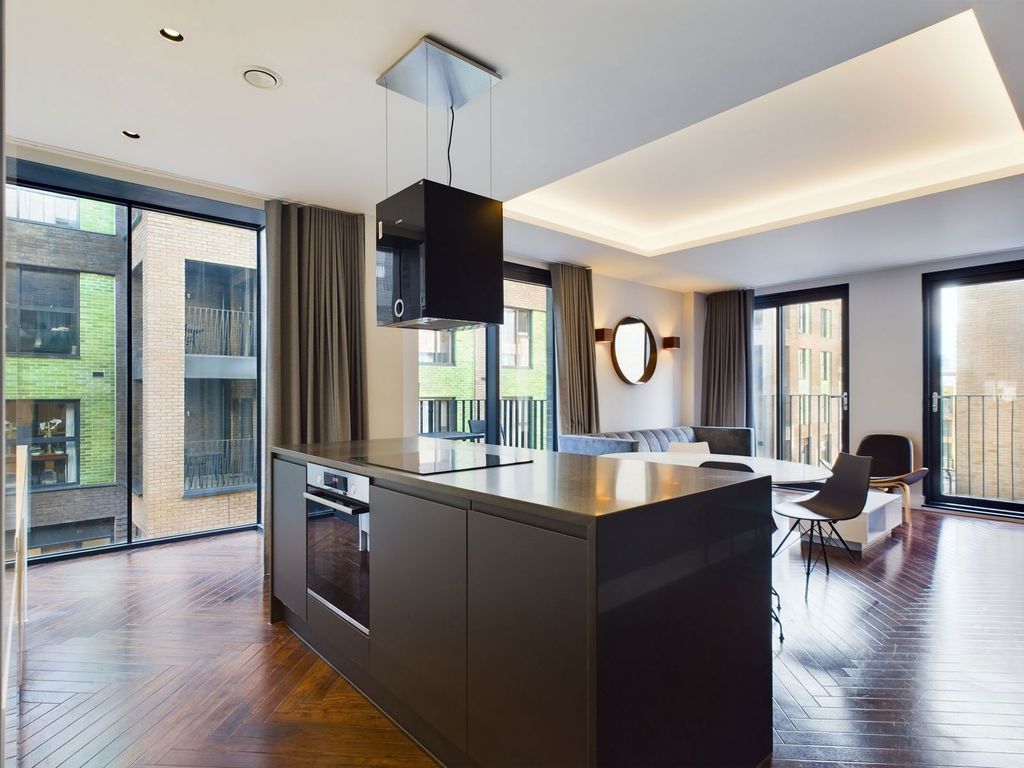 Property photo 1 of 25