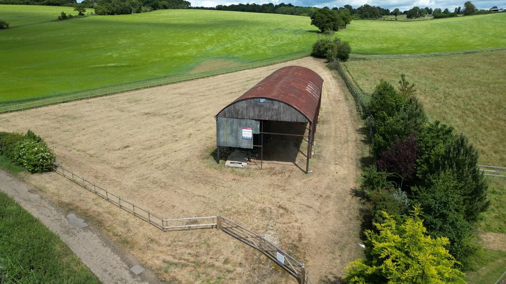 Property photo 3 of 5
