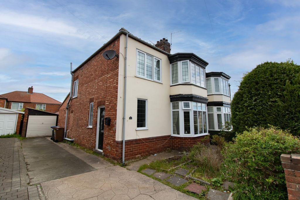 Property photo 1 of 16 Front View