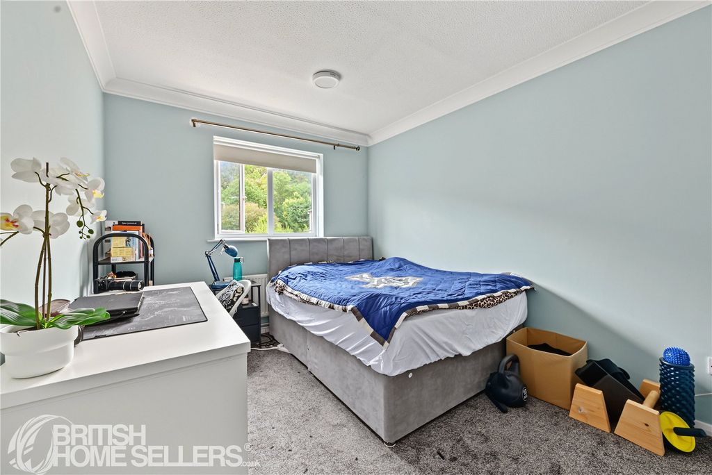 Property photo 1 of 15 Picture No. 02