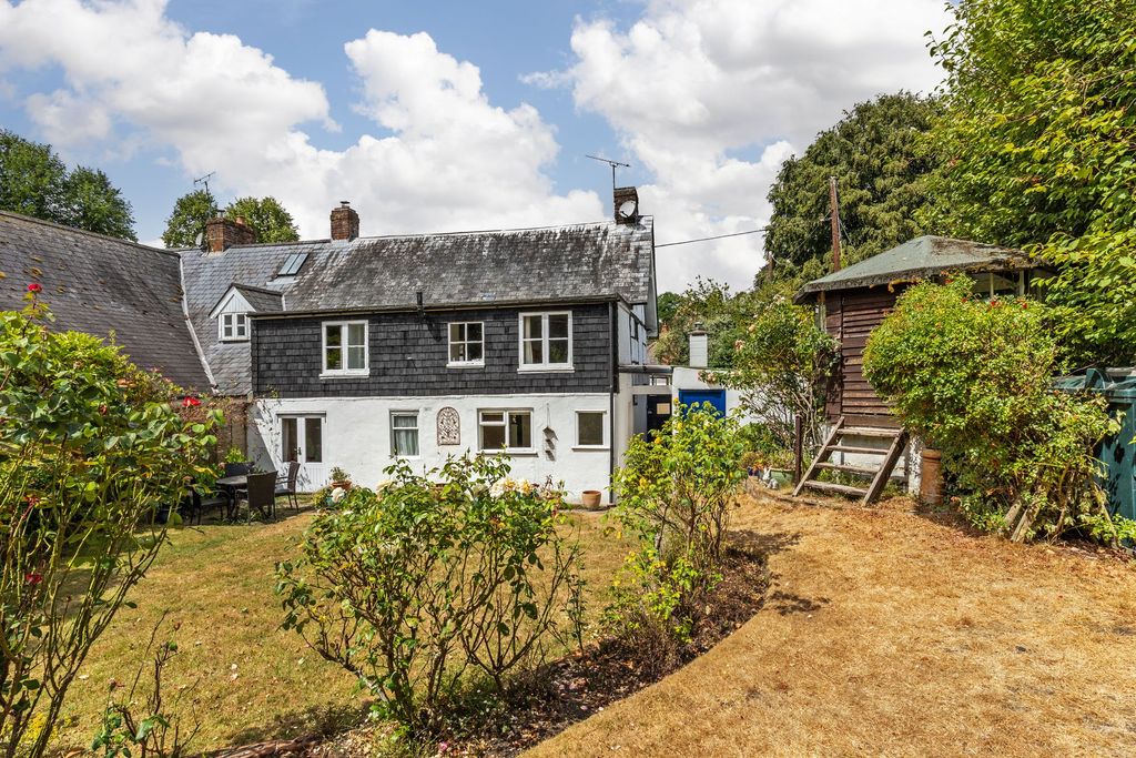 Property photo 2 of 18