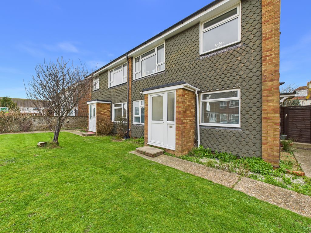 Property photo 1 of 14 Cam03519G0-Pr0447-Still015