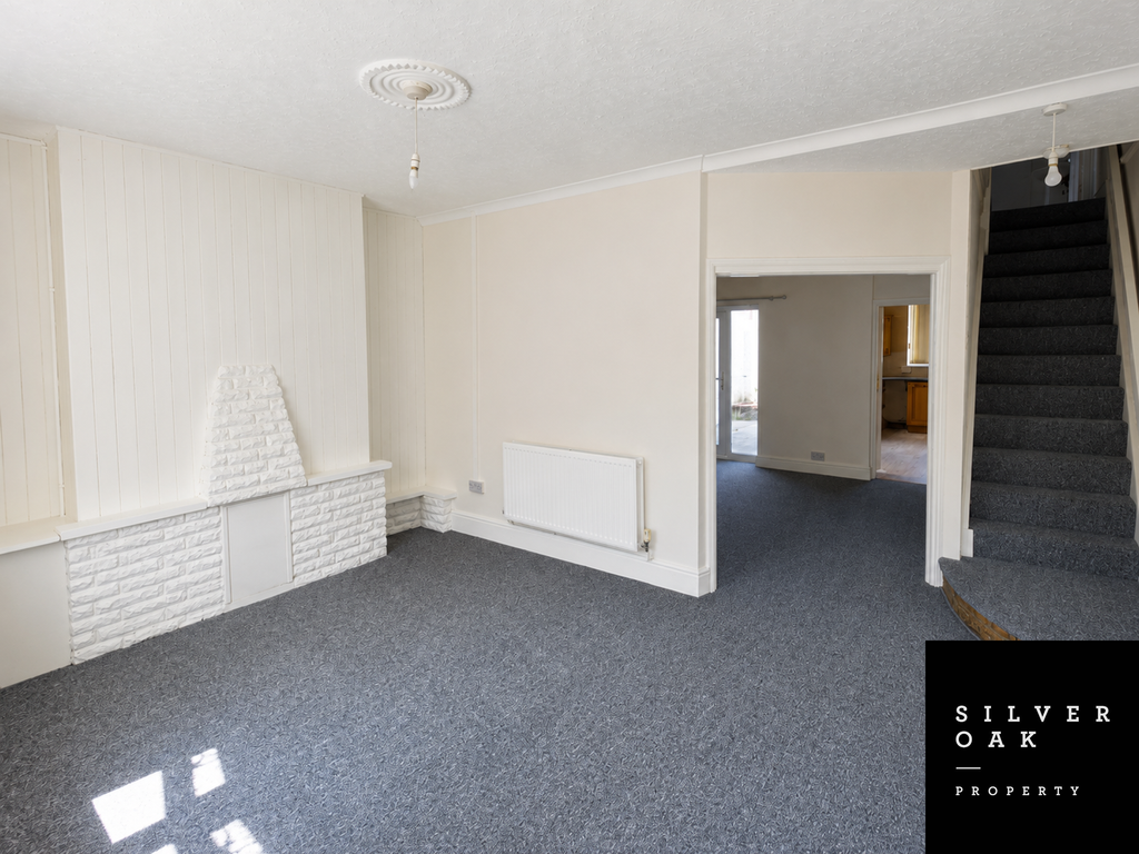 Property photo 2 of 8 2