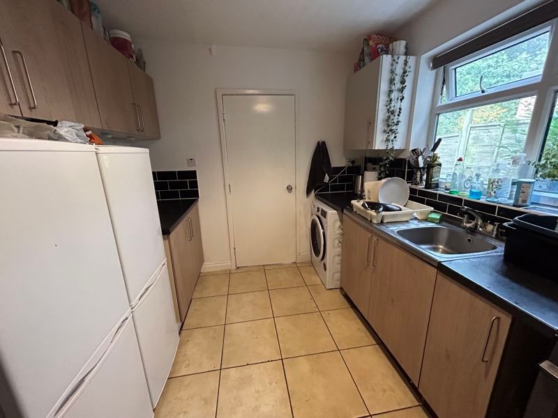 Property photo 3 of 8 Photo 15