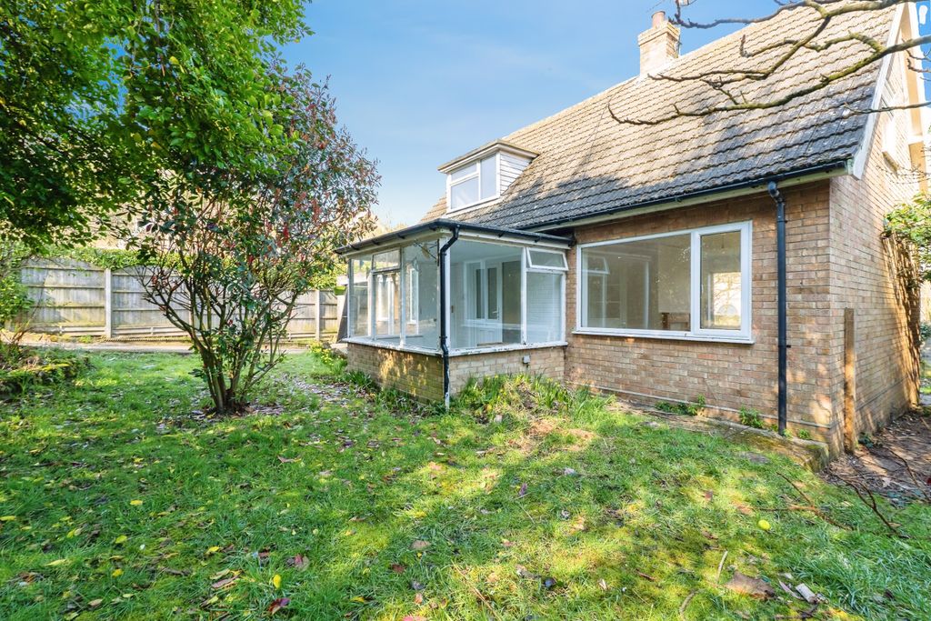 Property photo 2 of 17 Photography