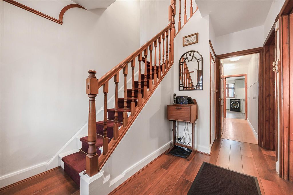 Property photo 2 of 37 Hallway