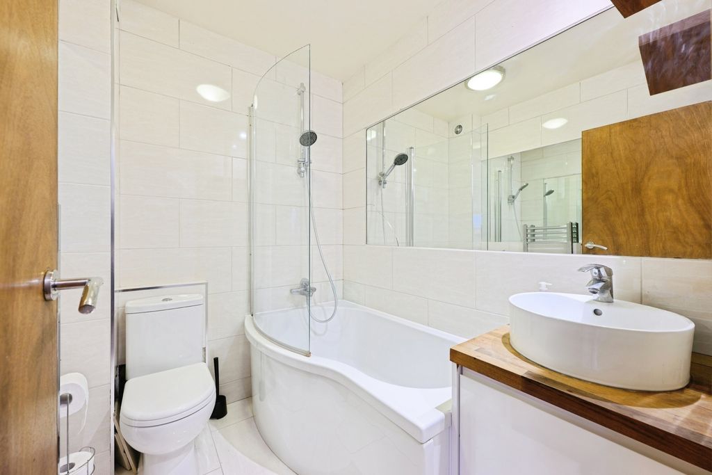 Property photo 2 of 11 Pbox-Img.Jpg