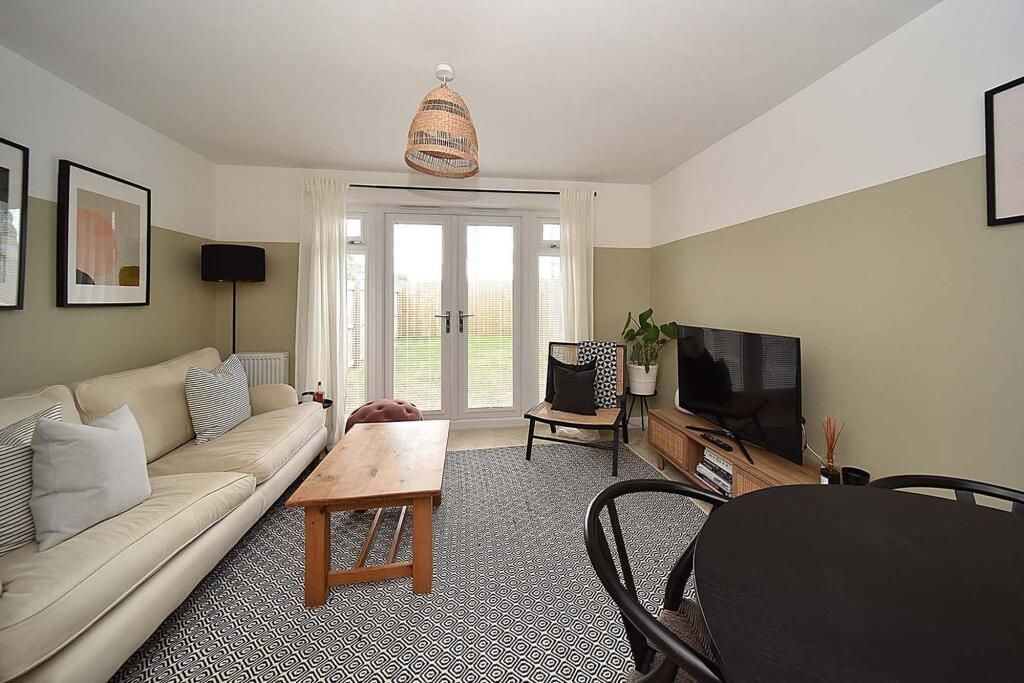 Property photo 2 of 3
