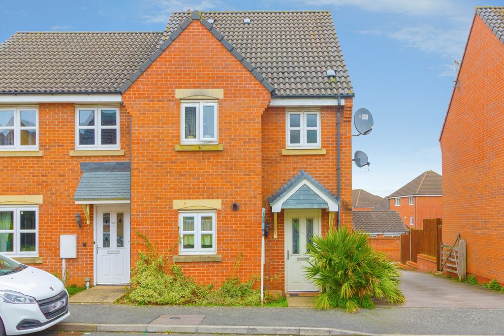 Property photo 1 of 20 01_Front_Exterior