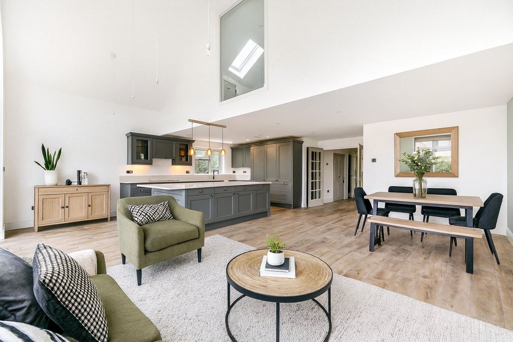 Property photo 2 of 13 Kitchen / Family