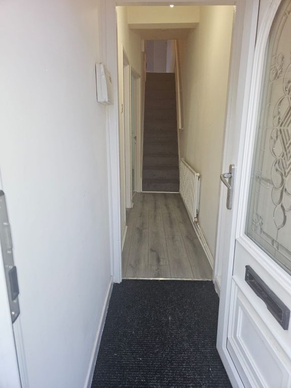 Property photo 3 of 18 Photo 2