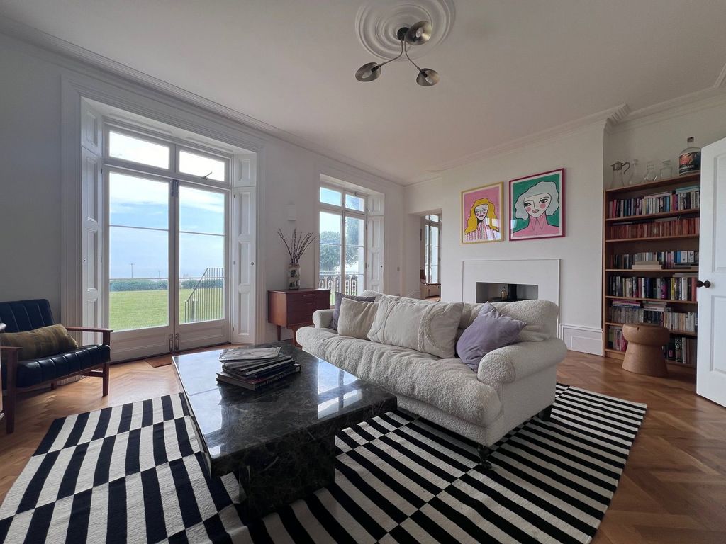 Additional image 11 of 3 bed flat for saleSt. Augustines Road, Ramsgate CT11