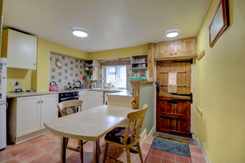 Property photo 3 of 10 Kitchen-Breakfast Room