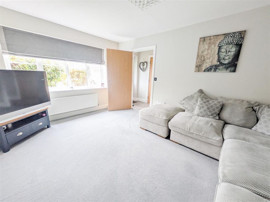 Property photo 1 of 20 1-Pxl_20260227_122137029.Jpg