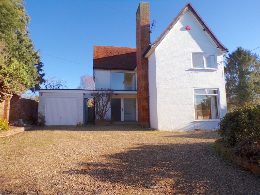 Property photo 3 of 13