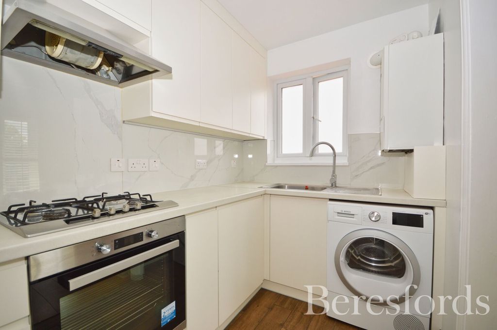 Property photo 3 of 13 Picture No. 31