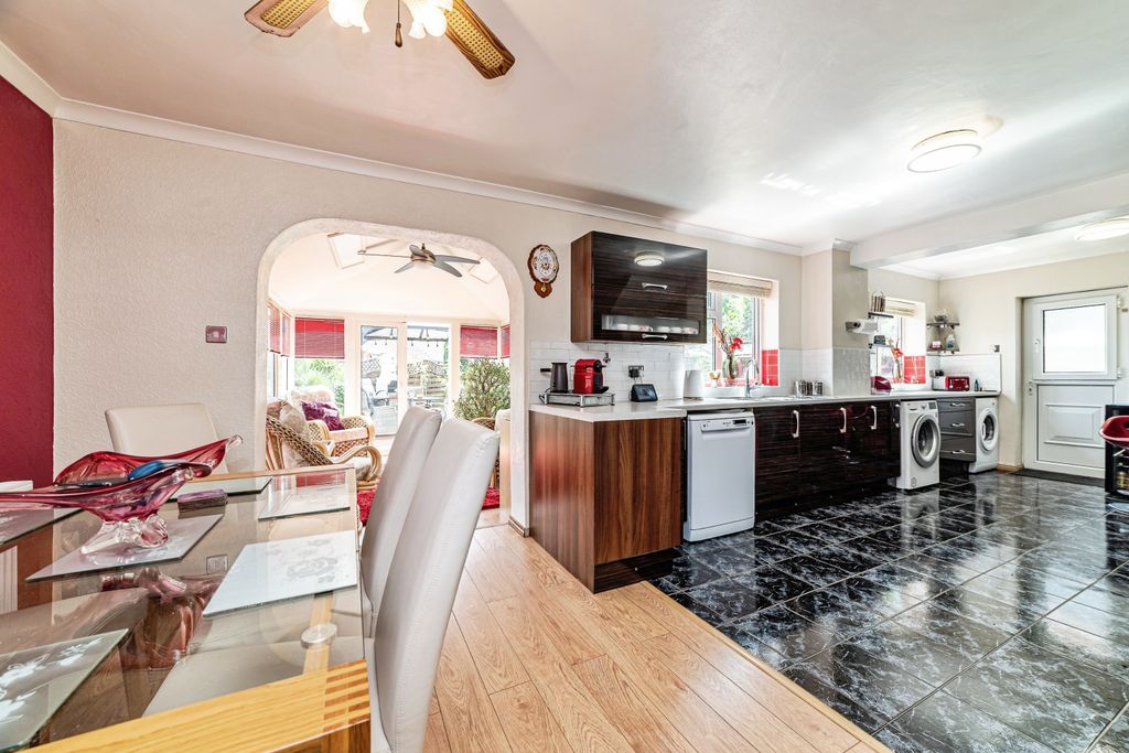 Property photo 3 of 28 Kitchen Dining Room