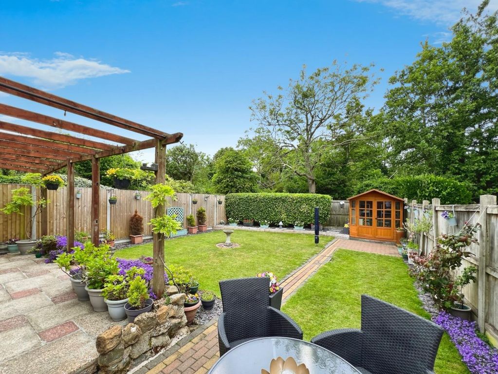 Property photo 3 of 10