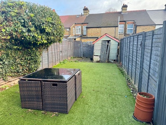 Property photo 3 of 10