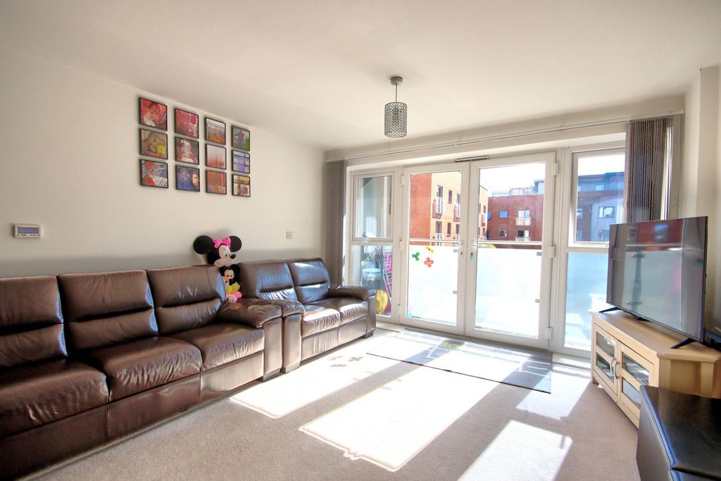 Property photo 3 of 16