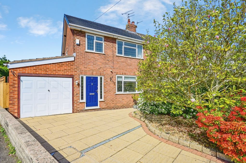 Property photo 1 of 19 Pbox-Img.Jpg