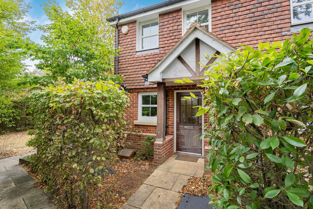 Property photo 1 of 13 8_91753