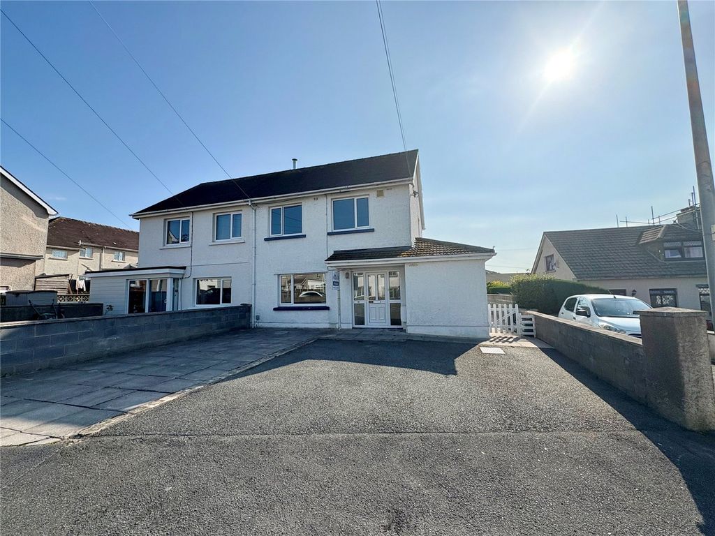 Property photo 1 of 18 Picture No. 33