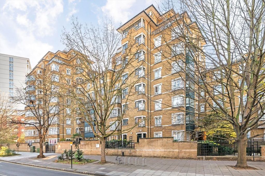 Property photo 1 of 5