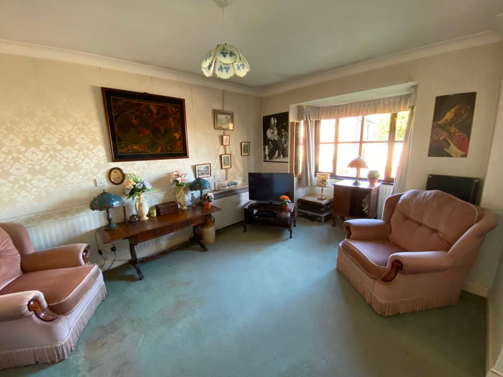 Property photo 2 of 9