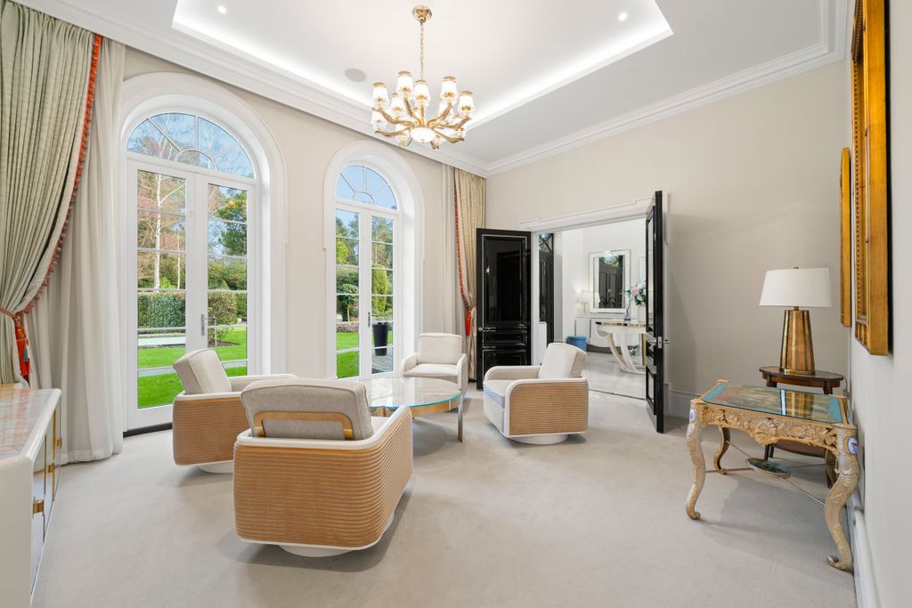 Property photo 3 of 25