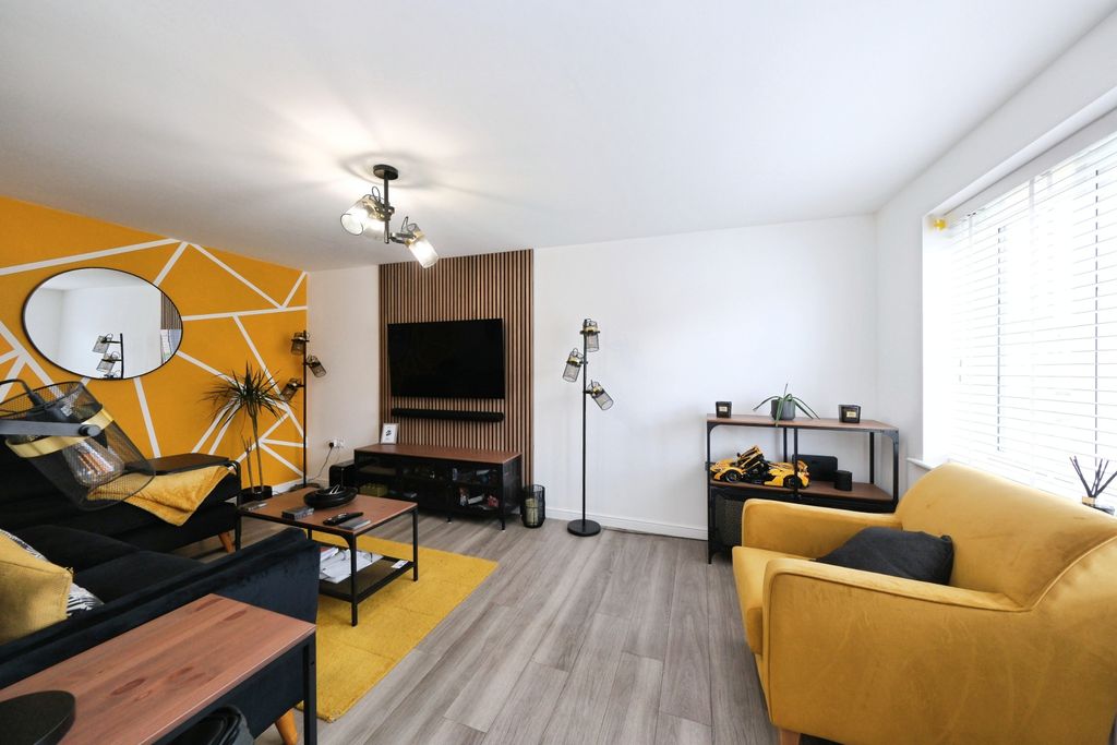 Property photo 3 of 20 Dscf9519