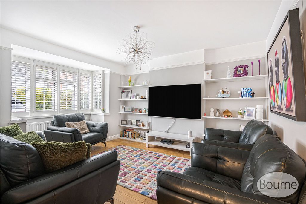 Property photo 2 of 21 Picture 2