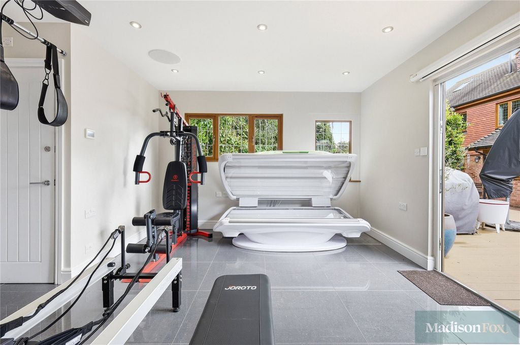 Additional image 43 of 5 bed detached house for saleWest View, Loughton, Essex IG10
