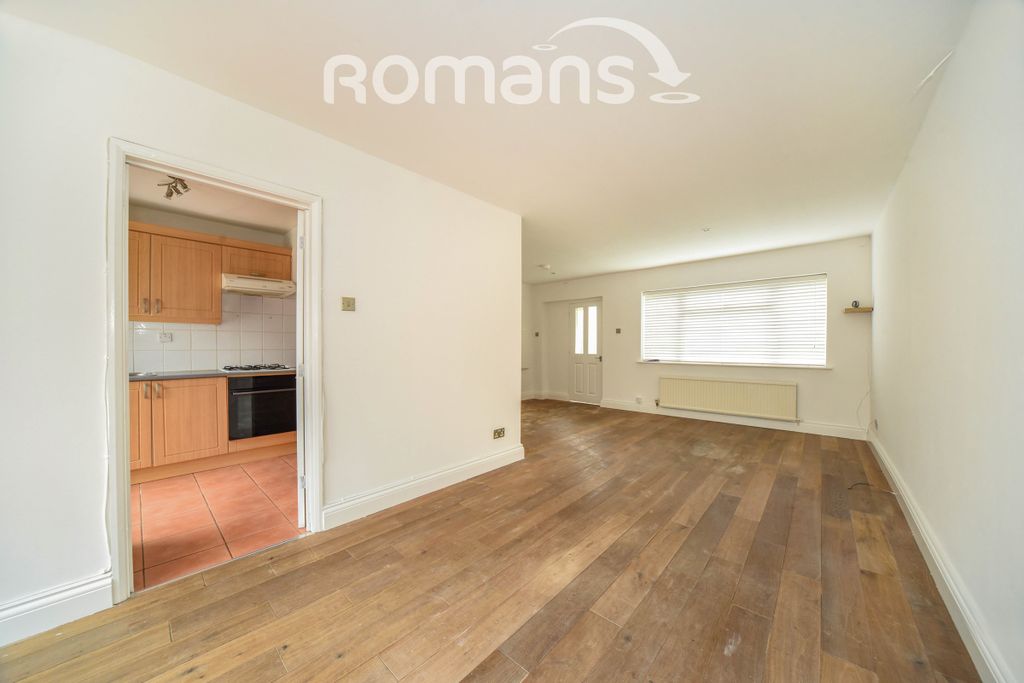 Property photo 2 of 12 Living Room