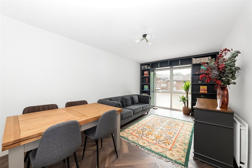 Property photo 2 of 10 Picture No. 08