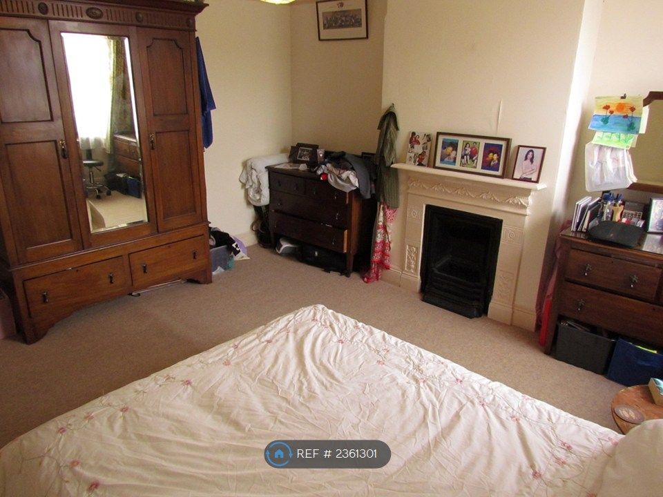 Property photo 3 of 5 Bedroom