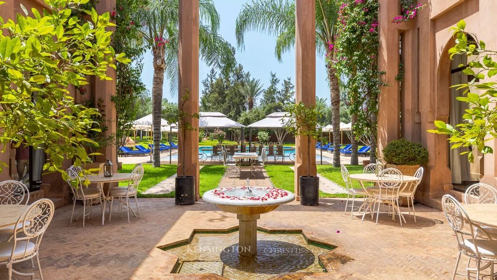 Property photo 2 of 30