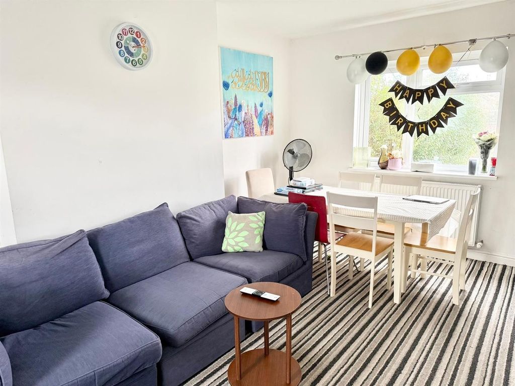 Property photo 3 of 6 3.Jpg