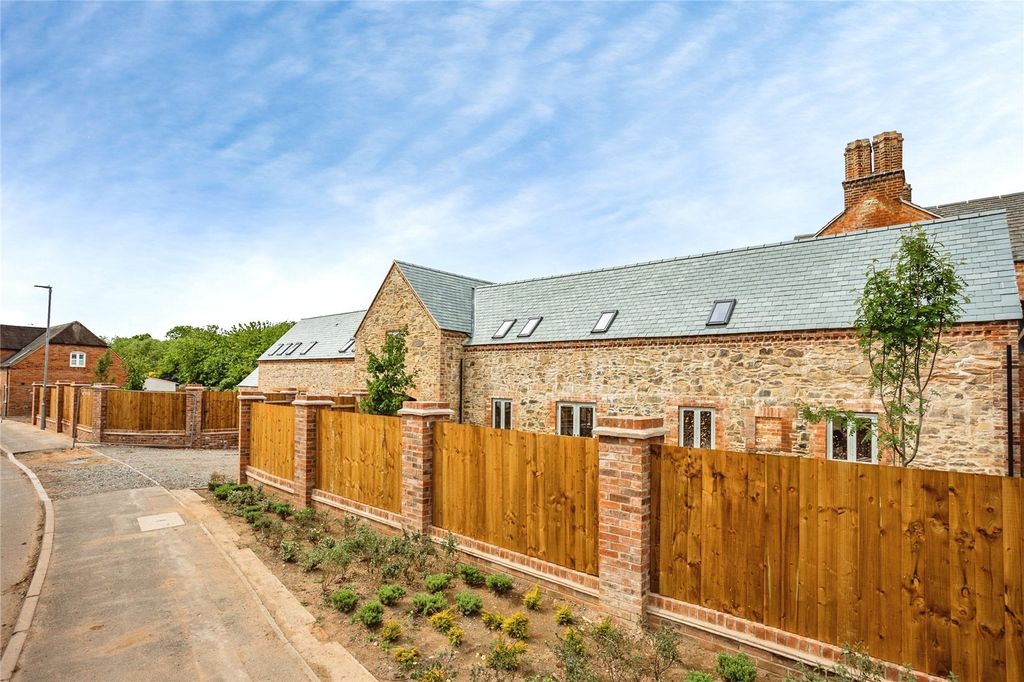 Property photo 1 of 9 Picture No. 02