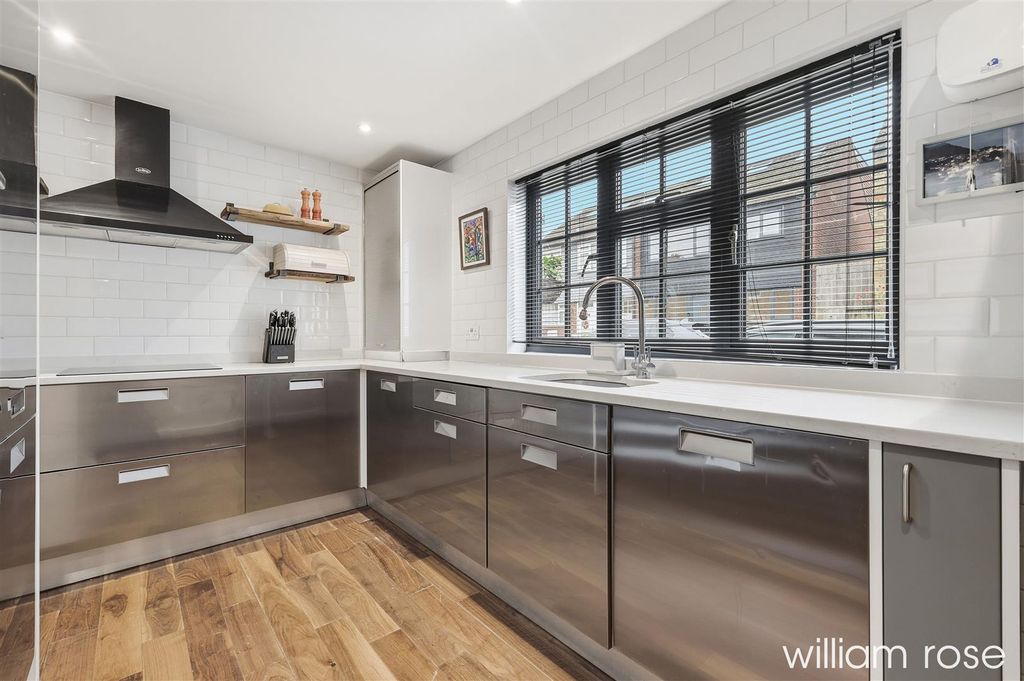 Property photo 2 of 22 Img_9274.Jpg