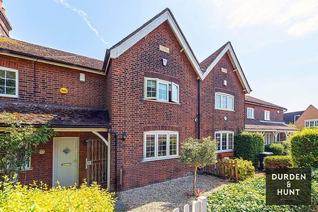 Property photo 1 of 19 Scotts Cottages