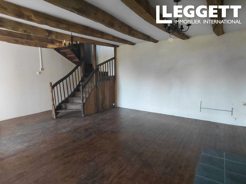 Property photo 3 of 10