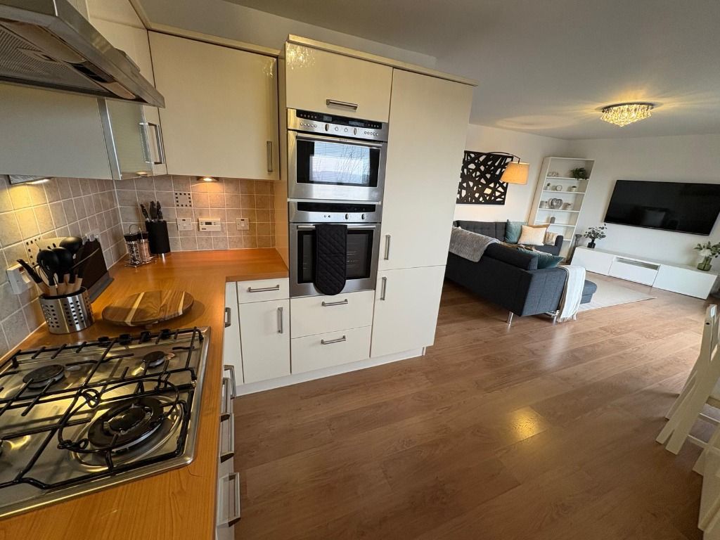 Property photo 3 of 12 Photo 3