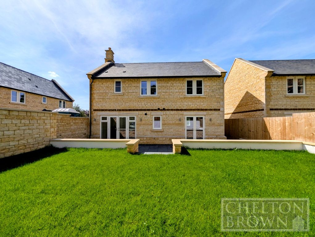 Property photo 3 of 13 Rear Garden